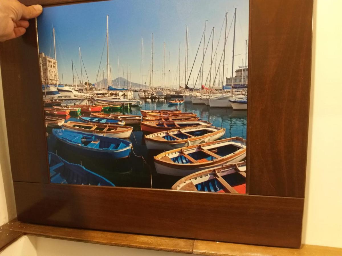 La Tana Del Porto Apartment Наполи Екстериор снимка