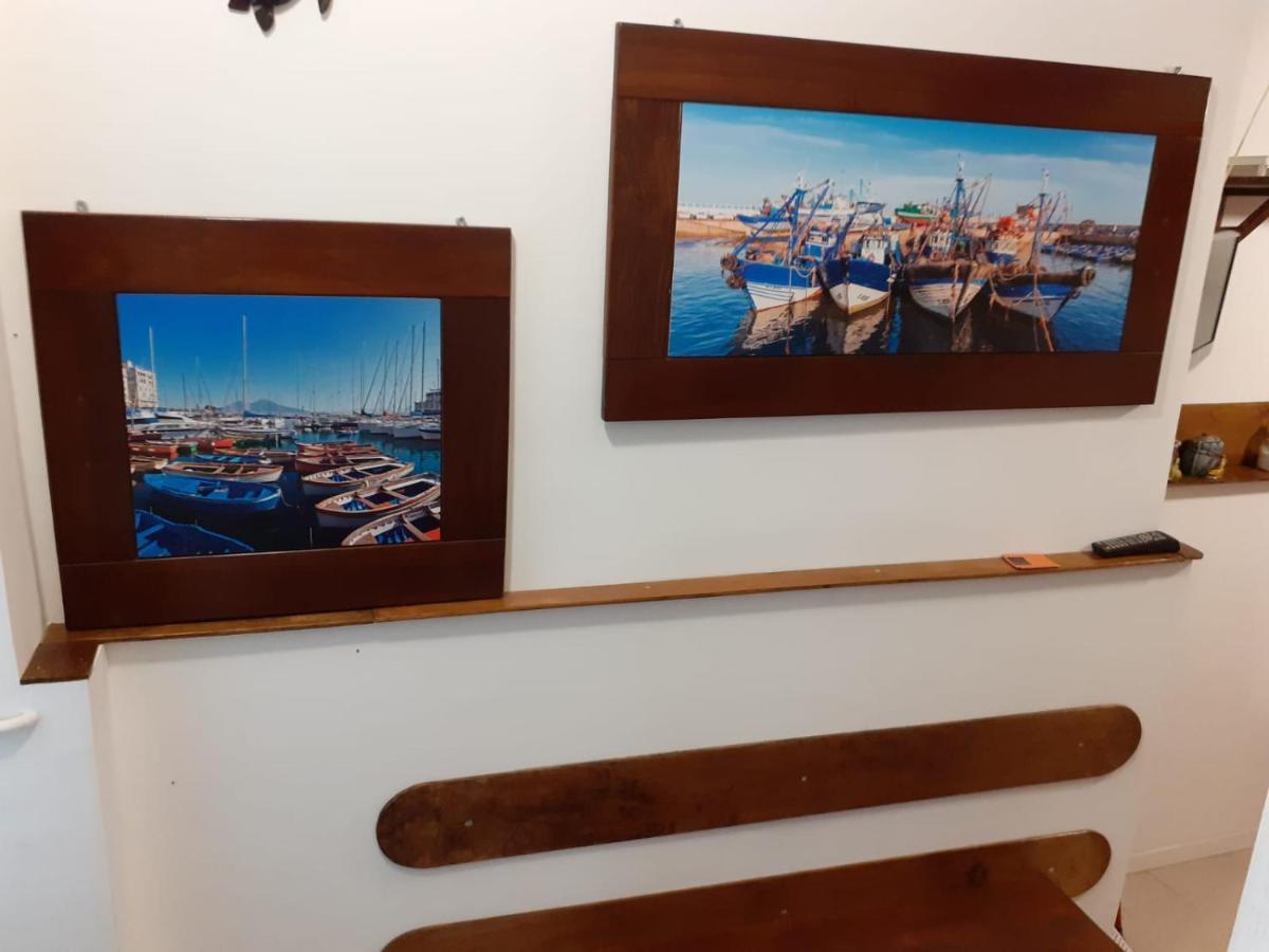 La Tana Del Porto Apartment Наполи Екстериор снимка