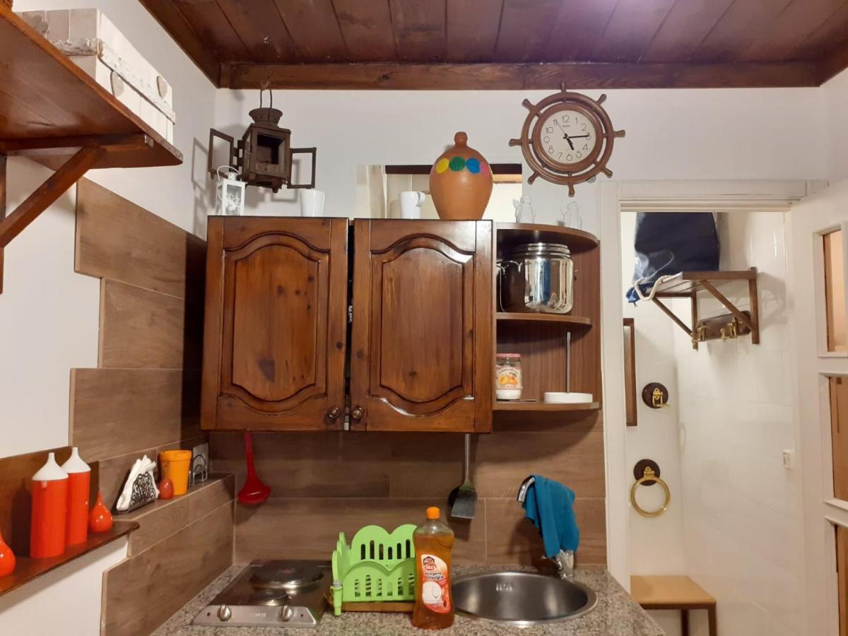La Tana Del Porto Apartment Наполи Екстериор снимка