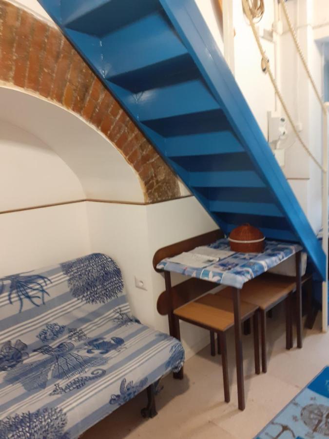 La Tana Del Porto Apartment Наполи Екстериор снимка