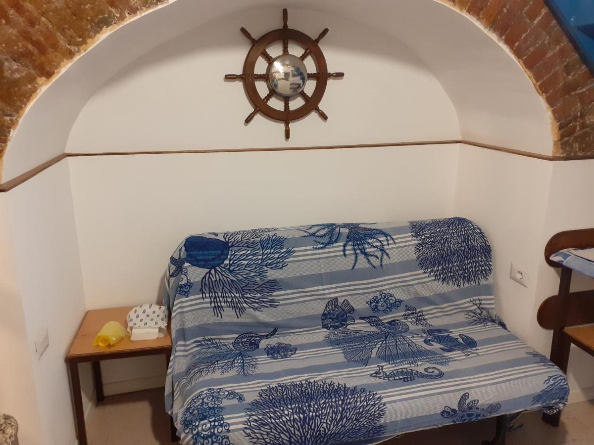 La Tana Del Porto Apartment Наполи Екстериор снимка